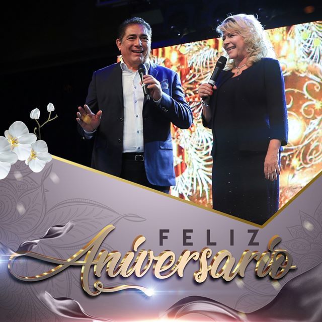 ApostolJLLP's tweet photo. Este Día tan especia quiero felicitar a mi esposa la Profeta Margarita Palmer @pasandoherencia por nuestro 33 aniversario de matrimonio en pacto con Dios, gracias por todos estos años que a tu lado han sido los mejores de mi vida, te amo y te bendigo mi amor.

#ApostolJLLP #… https://t.co/kJSng9MLvQ