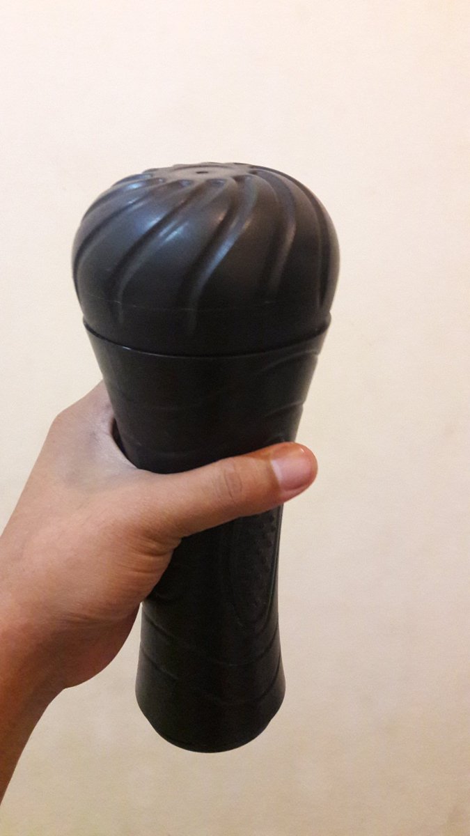 bahan_crot's tweet photo. Edisi beresin orang pindah kosan. Nemuin ini. Yg minat bisa tawar sewajarnya 085729292009
Dikirim lwat kantor pos. Tidak tipu2 mksh https://t.co/ZdZ0xyPOth
