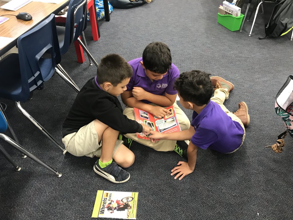 teletitan's tweet photo. Whittemore’s Razorbacks sharing their love for books and reading. #weareRUSD #growingreaders @RowlandSchools https://t.co/UFTzj20tv0