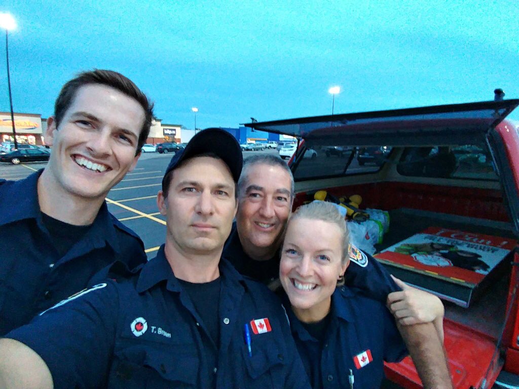 BFDBootDrive's tweet photo. We’re ready for day 2 of the annual BFES MD boot drive! Come out and support us 12-8pm at Heart Lake Plaza, Shoppers World, and Orion Gate. @BramptonFireES @MD_Canada @BPFFA1068 @BmptGuardian @LindaJeffrey  #filltheboot https://t.co/jUarVwGEES