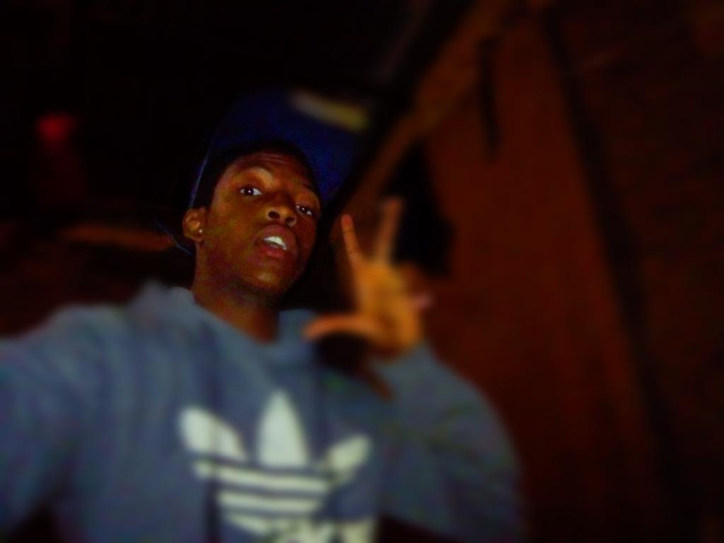 KraaiKay's tweet photo. #KraaiDa3rd 
New single coming soon 
Title:Bhenga
Featuring: 2J (https://t.co/LUBbPsRSmx's...) 
Beat &amp; produced by:KraaiBeats
@ldee_sa 
@PEACEDALION1 
@menzi_mzolo 
@TriggaMarqulet1 https://t.co/JWQiNH52Xu