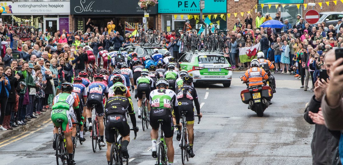 TRPICS1's tweet photo. Excitement earlier as the riders entered @RadcliffeApp @RadcliffeOTrent @TeamSky @BBCSport @TourofBritain #OVOToB @BritishCycling @bbcemt https://t.co/ptjkxh8O1g