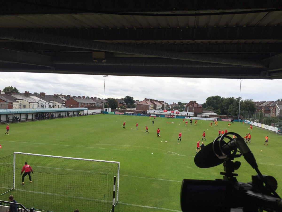 SAFC_TV's tweet image. A first for us today filming from behind the goal #Workwithwhatyouhave