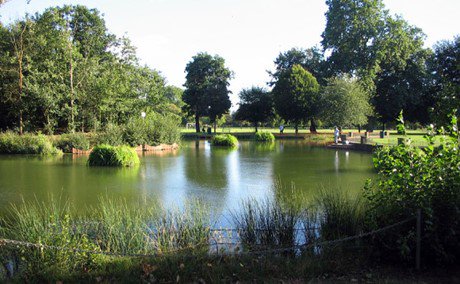 ViessmannCS_UK's tweet image. Hackney Council is looking to install underground heat pumps in local parks to provide #CleanHeating for nearby homes and schools.
Would you like to see this in your area?
Read more: businessgreen.com/bg/news/306141…
#Heating #Energy #RenewableEnergy