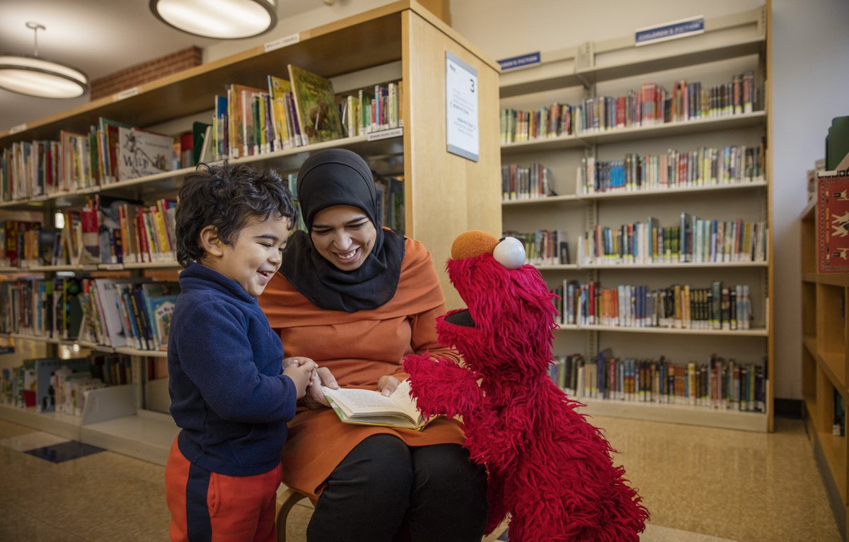 sesamestreet's tweet photo. Reading is critical for success. Today on International #LiteracyDay we highlight the importance of literacy skills for children to grow smarter, stronger, and kinder. https://t.co/Hg9mg965p1