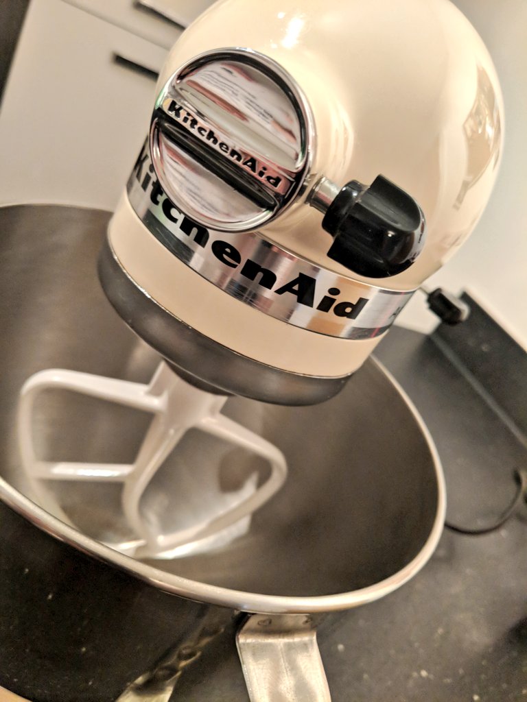 Was watching the <a href="/greatbbakeoff/">GreatBritishBakedOff</a> ... Now I own an <a href="/KitchenAid_UK/">KitchenAid UK</a> mixer ... Victim of product placement? 😂
