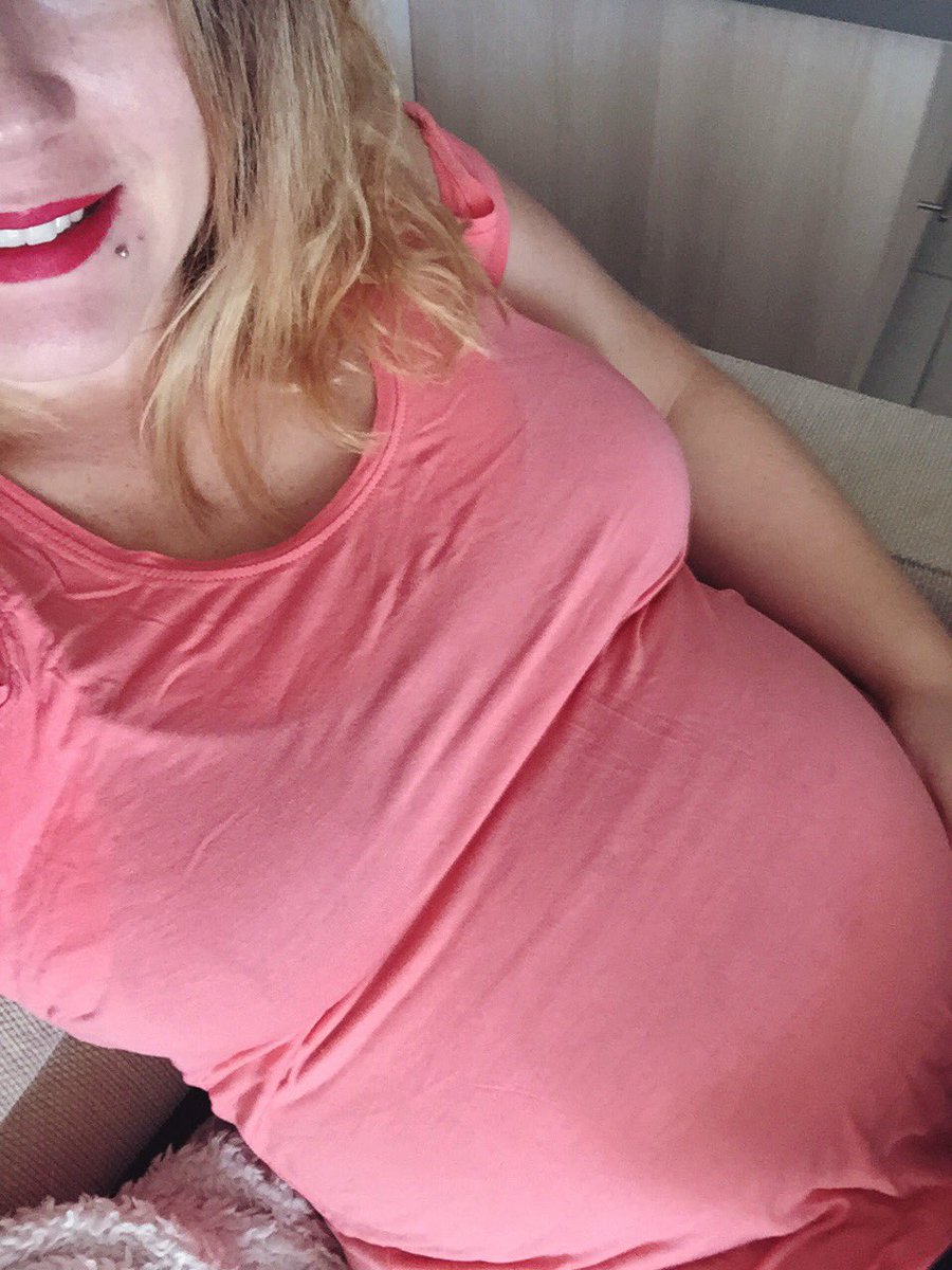 rachelmarinefit's tweet photo. #24SA #grossesse #futurmaman https://t.co/gZdvyDCMAY