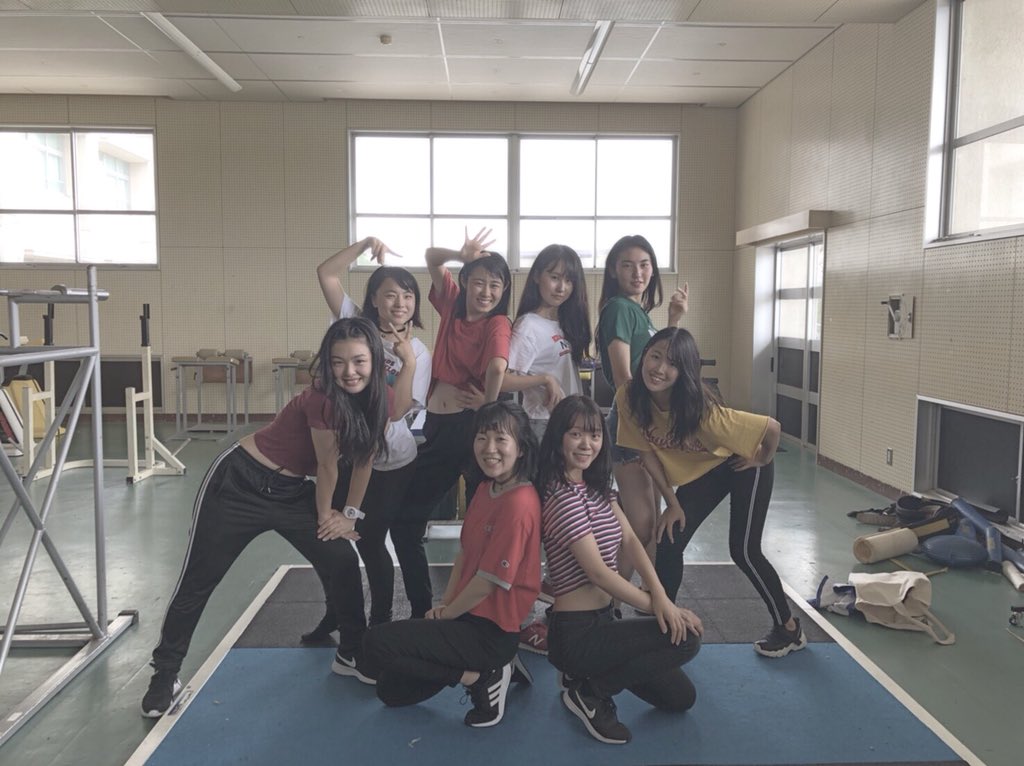 Aya20010503's tweet photo. ~文化祭~
ほんまにほんまに楽しかった☺️❤️
めっちゃおいしかったし😋
いっぱい名前も呼んでくれてありがとう💖
めっちゃ充実してた!! https://t.co/hVsjn1EWMm