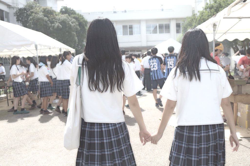 Aya20010503's tweet photo. ~文化祭~
ほんまにほんまに楽しかった☺️❤️
めっちゃおいしかったし😋
いっぱい名前も呼んでくれてありがとう💖
めっちゃ充実してた!! https://t.co/hVsjn1EWMm