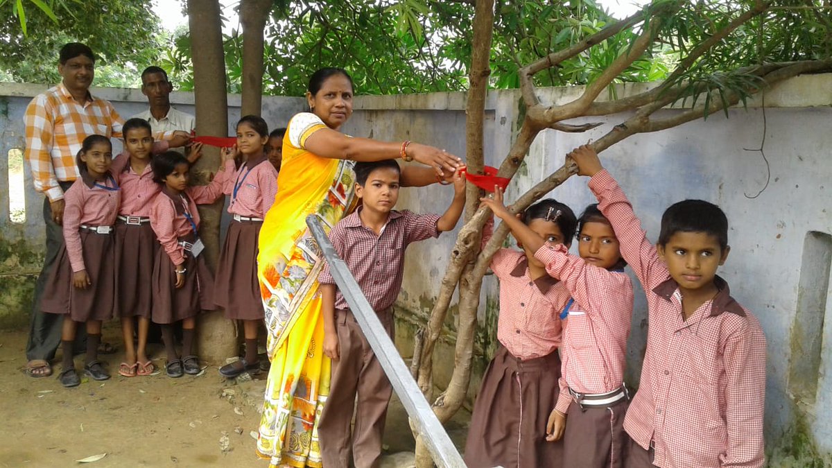 akhlaqueschool1's tweet photo. Students and teachers of  primary school Rampur-1 block Mzn District M. NAGAR Participated in #RedTapeMovement to support #RiseForClimate  @shikshansamvad  @350's  and @teachersclubup @avanindrajadaun @RedTapeMovement @prabhatmisra https://t.co/saAE5Z0Ab4 https://t.co/pi237tXBFf https://t.co/MA5vw8HKCM
