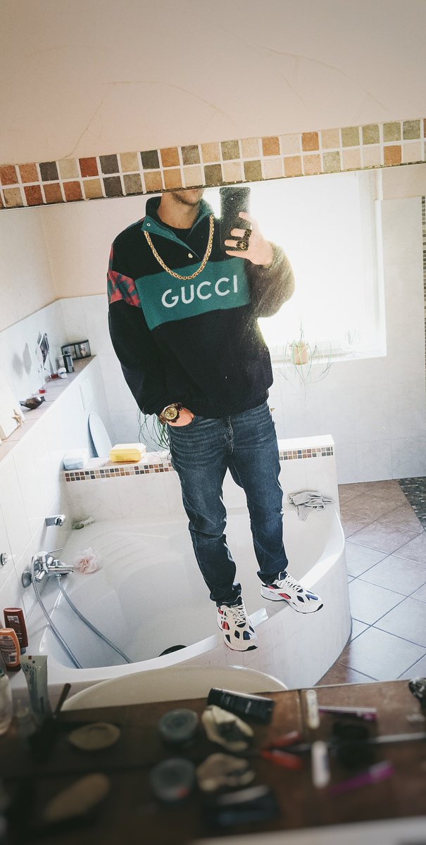 LogischerVogel's tweet photo. @LukasDerRapper Hier das Original https://t.co/JNycLEH0P1