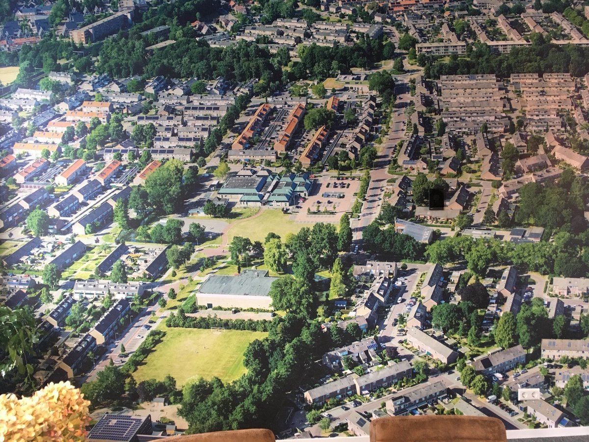 PROgressief21's tweet photo. Vandaag is het Paashuis geopend
Enthousiaste vrijwilligers zijn druk geweest, het resultaat is prachtig! Gaat u ook eens kijken bij deze nieuwe ontmoedigingsplek in Paasbos. #samen #verbinding #aandachtvoorpaasbos https://t.co/CgYO2JVivk