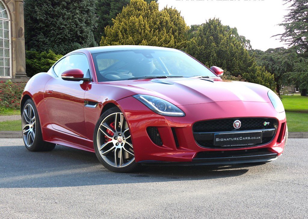 UKSignatureCars's tweet photo. Are you looking for a new car to add your collection? The 2-door coupe, in a vibrant racing red is perfect. This fabulous Jaguar F Type comes with all of the added extras including: automatic drive, 0-62mph in just 4 seconds and top speeds of 186 mph. https://t.co/pHppmoG33m https://t.co/KATLqUmb2X
