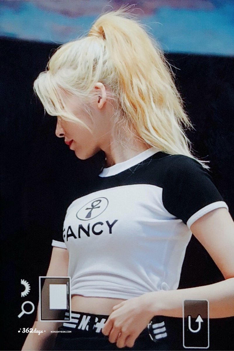 362Days's tweet photo. 180908 목동 팬사인회 프리뷰

#희현 #기희현 #HUIHYEON #다이아 #DIA https://t.co/dj5XAgTxTm