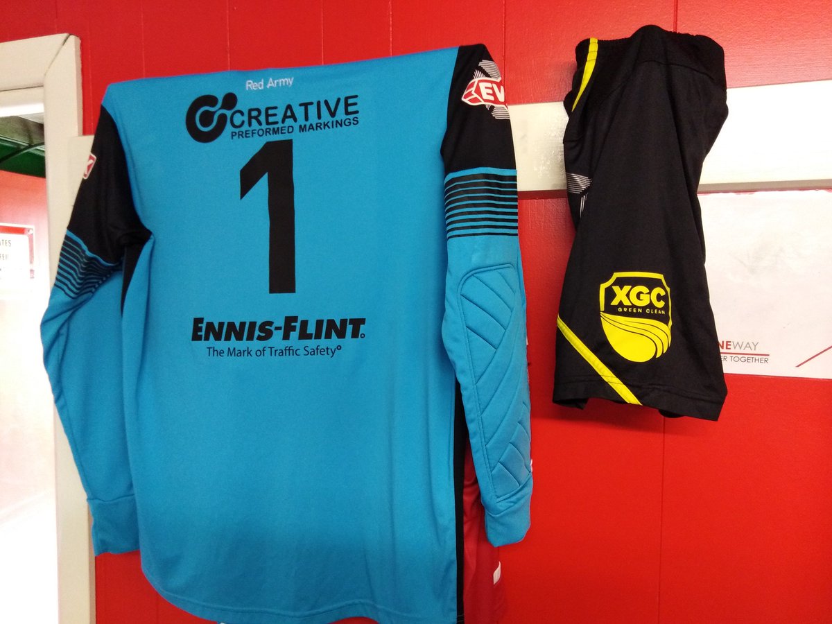 XGreenclean's tweet photo. Good luck to @Colne_FC in the @EmiratesFACup get yourself up to the @Sovereign_Play stadium and support the boys against @hydeunited kick off 3pm. https://t.co/tOZGDMAgeb