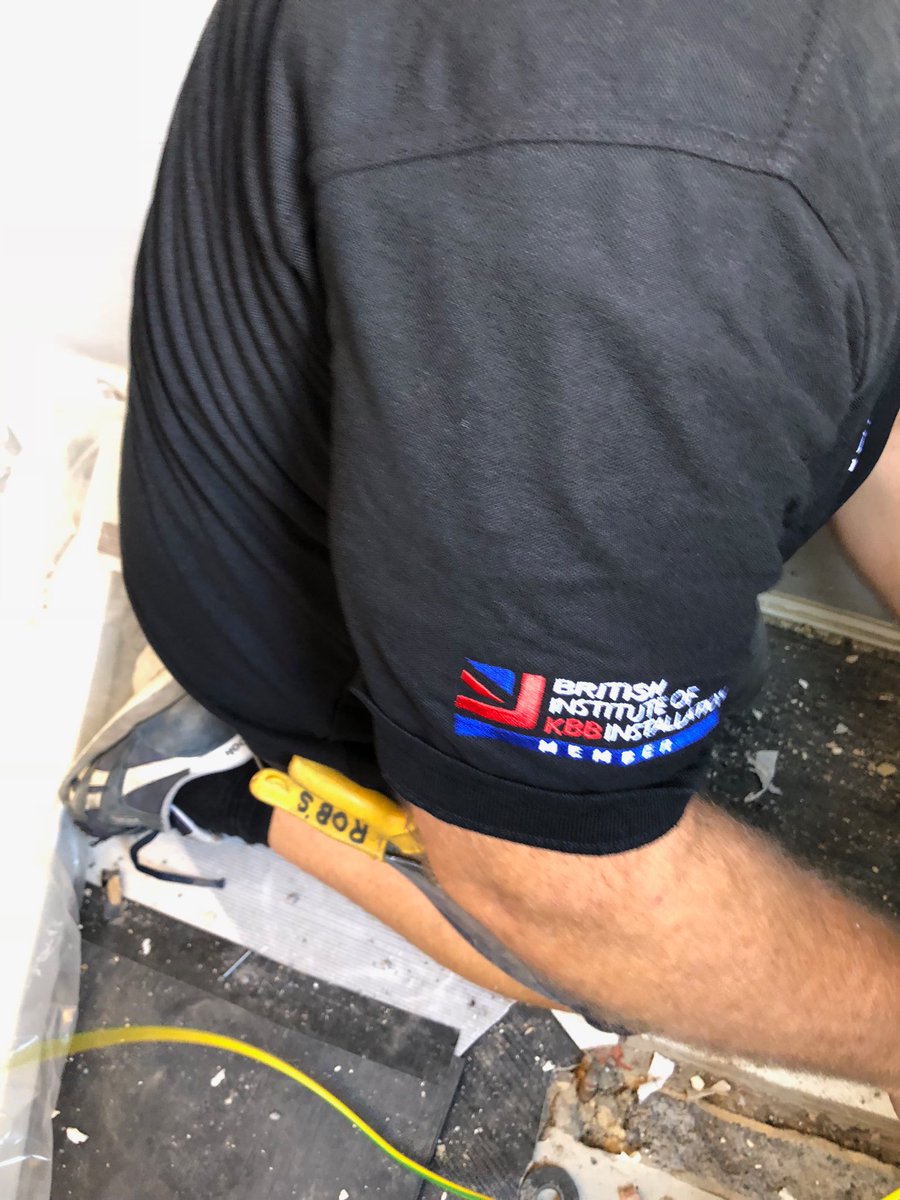 ⁦loving the @officialbikbbi⁩ logo on our new uniform #kitchens #bedrooms #bathrooms