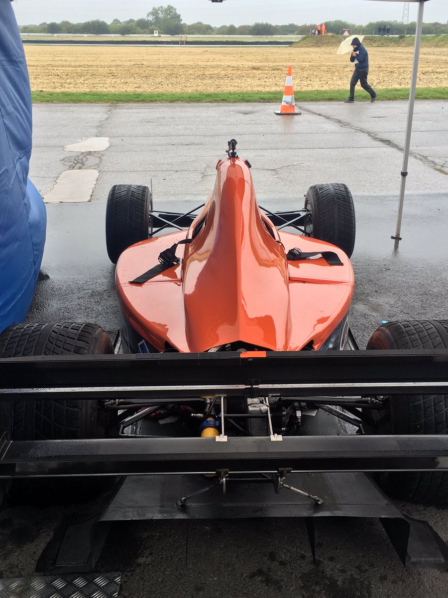 HeatherCalder23's tweet photo. Wet wet wet @BlytonParkDC ☔️#BritishSprintChampionship #TeamCalder https://t.co/DAJOO9ECRD