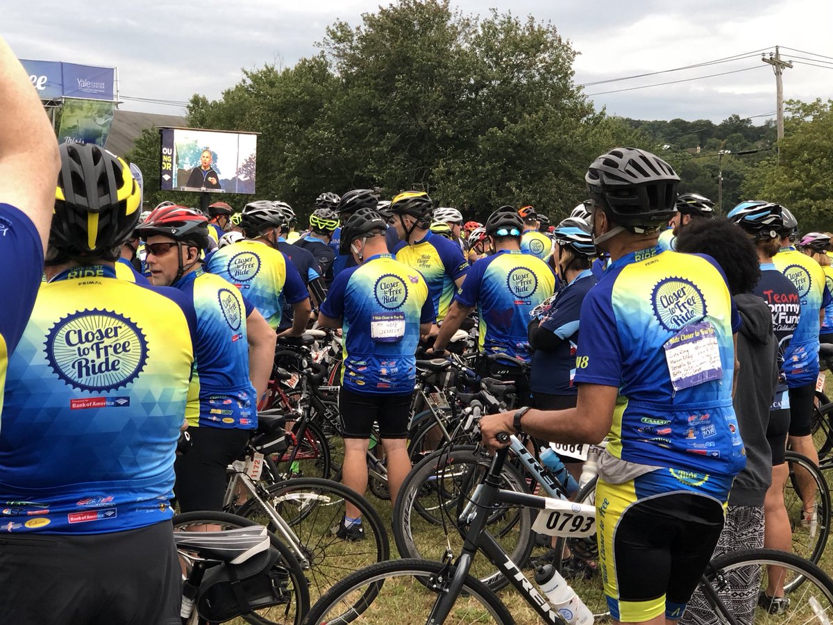 TColleary's tweet photo. Riders up !!!see you in 8 hours 🤞🚴‍♂️ https://t.co/G9sRBGZ5yT