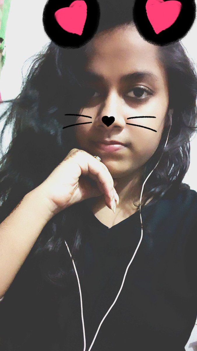 dana_sadia's tweet photo. meaw meaw🐈🐈😻😻 https://t.co/iMjCSLivC2