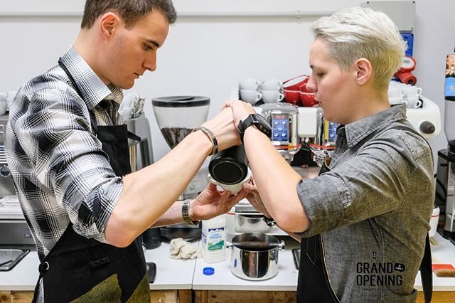 DCobelliCoffee's tweet photo. Masterclass with @agarojewska at #CoffeeTrainingAcademy #Verona
#8settembre2018
📸 @ladianabi
.
.
.
.
.
#coffee #caffeine#coffeeworld #caffeine #specialtycoffee #baristalife #grandopening # https://t.co/cKK4Xl2dnT https://t.co/weCQne4upe