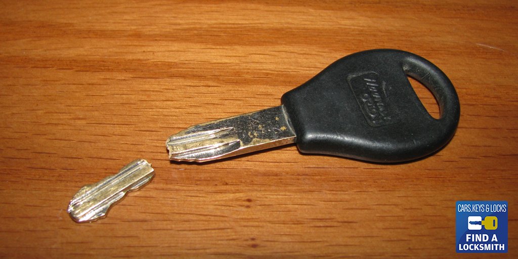 locksmithsapp tweet picture