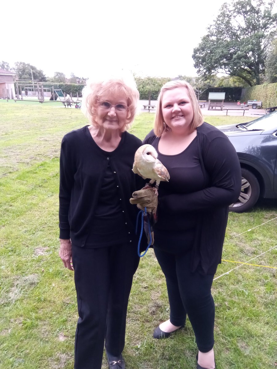 markstraffellis's tweet photo. Come to St.Augustine's school today for Arts and Crafts and to see the Owls. Entrance free. #tunbridgewellsfood @TWells_IN https://t.co/KKuWczrahj