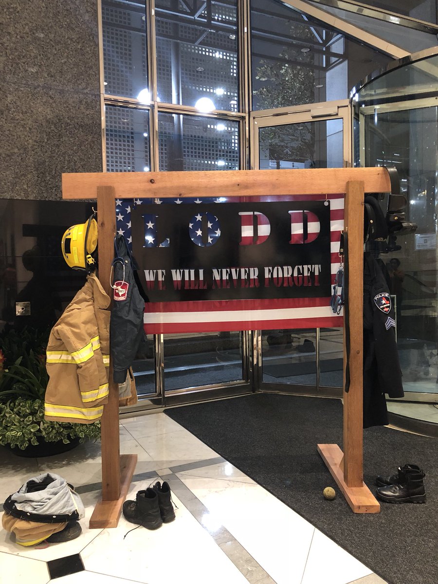 monrey1121's tweet image. @Sept11Memorial @GunsandHosesTX @OfcrMatt @VballDzags @GarlandPD @DallasPD @BlueIrishAngel @Mike_TheCop @Dallas911Climb #ForgettingIsNotAnOption