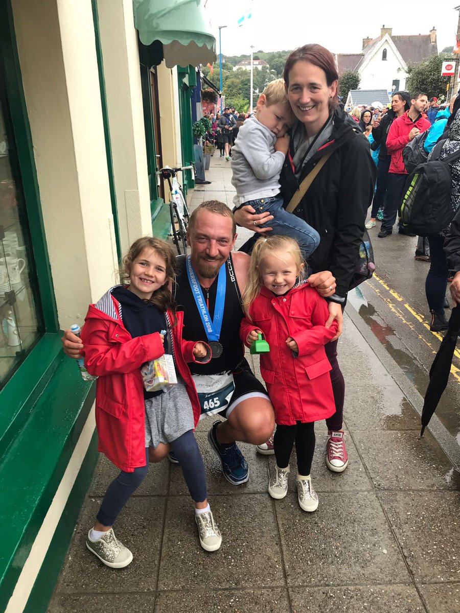 WillowsWellbei3's tweet photo. Saundersfoot Triathlon in the rain ☔️ a perfect start to the weekend. Family were my top supporters as always❤️ Looking forward to Schools Fitness Week with @thebodycoach next week and getting all of the staff and pupils of @willowshigh involved! https://t.co/rgJRHPCXpj