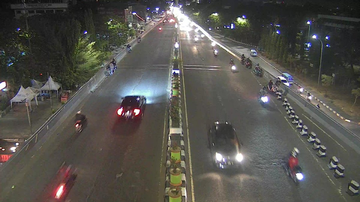 DISKOMINFO MAKASSAR On Twitter 1947 Flyover Atas Terpantau Ramai