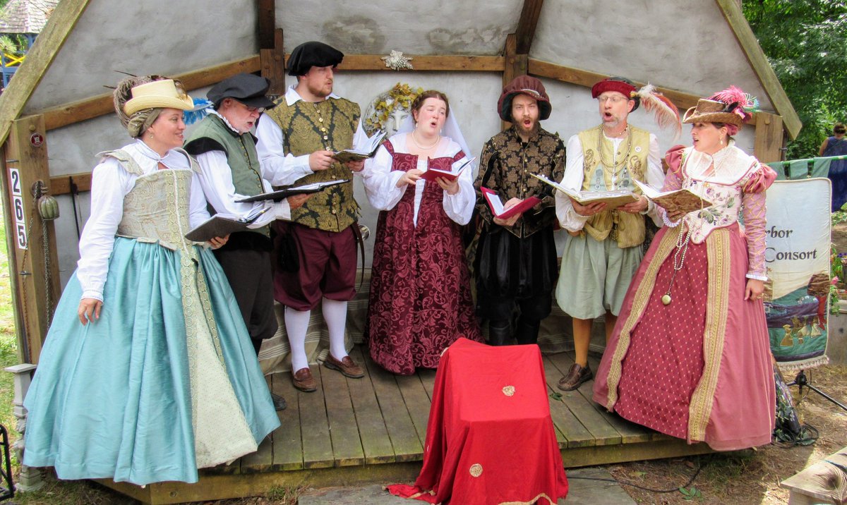 Lots of opportunities to see us this weekend!  10:30 &amp; 3:15 @ Artisan Square, 11:30 @ Vow Renewals by the Arched Wall Fountain, 1:30 @ the Jewel Stage, and 4:00 @ the Crystal Palace for Tea ($20/ person)