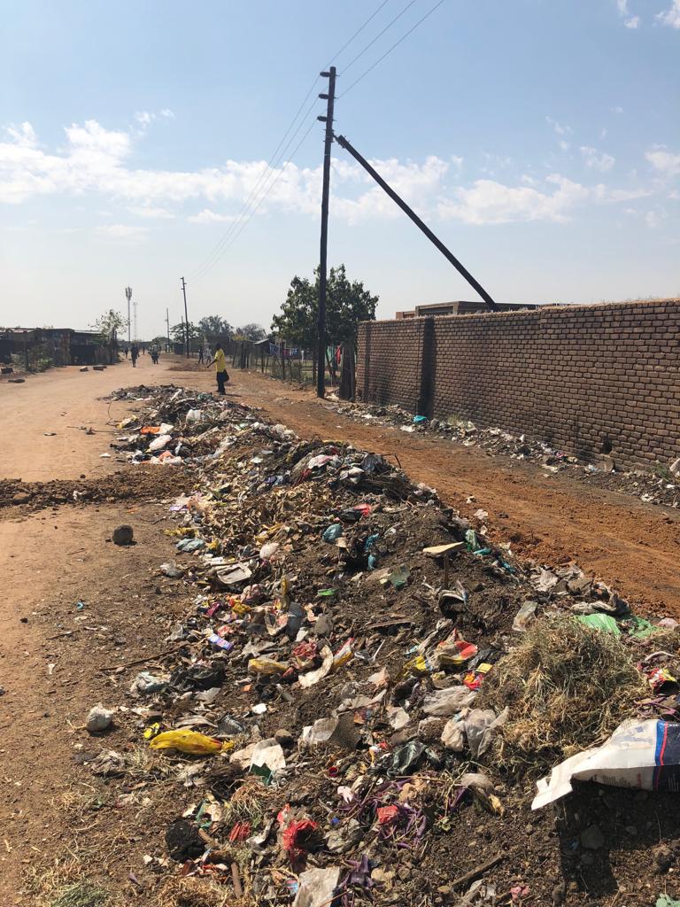 While @SollyMsimanga is in Alex, the City of Tshwane continues to be neglected. Our people should take priority.