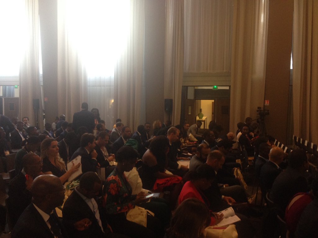 MafiniDosso's tweet photo. Getting ready for #AfricaLeadershipForum @IFC_org @IFCAfrica @HECParis
@Talent2Africa #SaturdayInParis https://t.co/ViWmgHpaMI