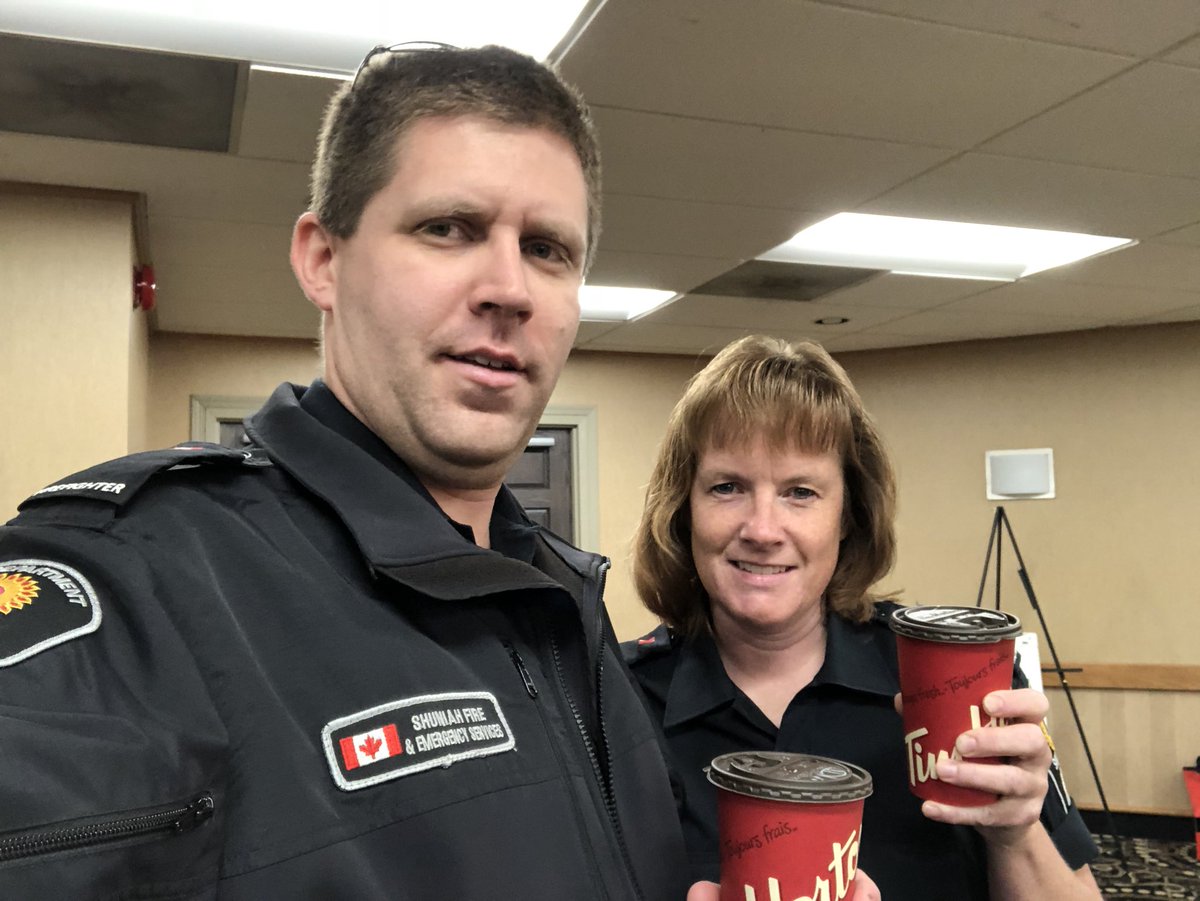 ShuniahPIO's tweet image. Volunteer life: Morning fuel to keep us going for day 2 of #bhhCanada after a late night MVC. @84supra @FirechiefVince #FireCon