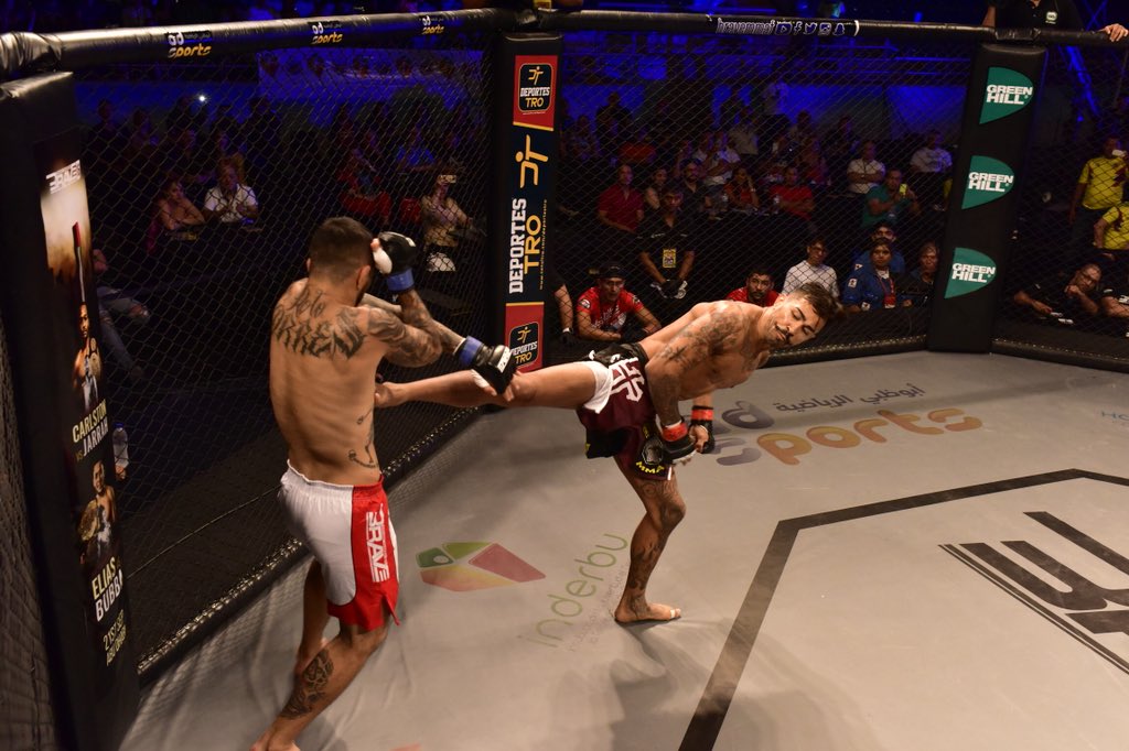 bravemmaf's tweet photo. "Give me that Lightweight belt because whoever comes against me will fall!" @Pepey10 🇧🇷 #BraveCF15 https://t.co/NgCLti2UlG