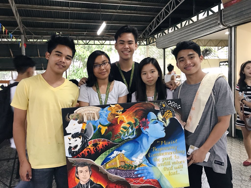 itsmeIrish_'s tweet photo. Mamiss ko kayo guys! BEST TEAM IโVE EVER HAD๐ญ๐
#NDMUWeek2018 https://t.co/NKVdjKtufg