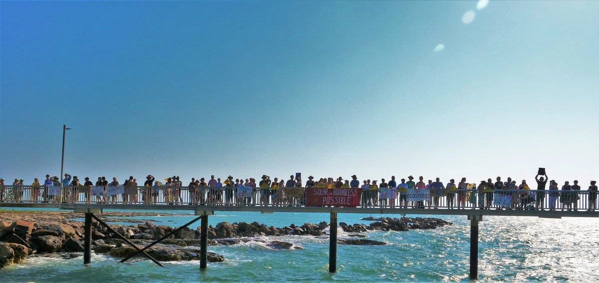 sharmolloy's tweet image. #RiseForClimate  #Darwin Calling for strong leadership on Climate Action @fanniebay #boundlesspossible