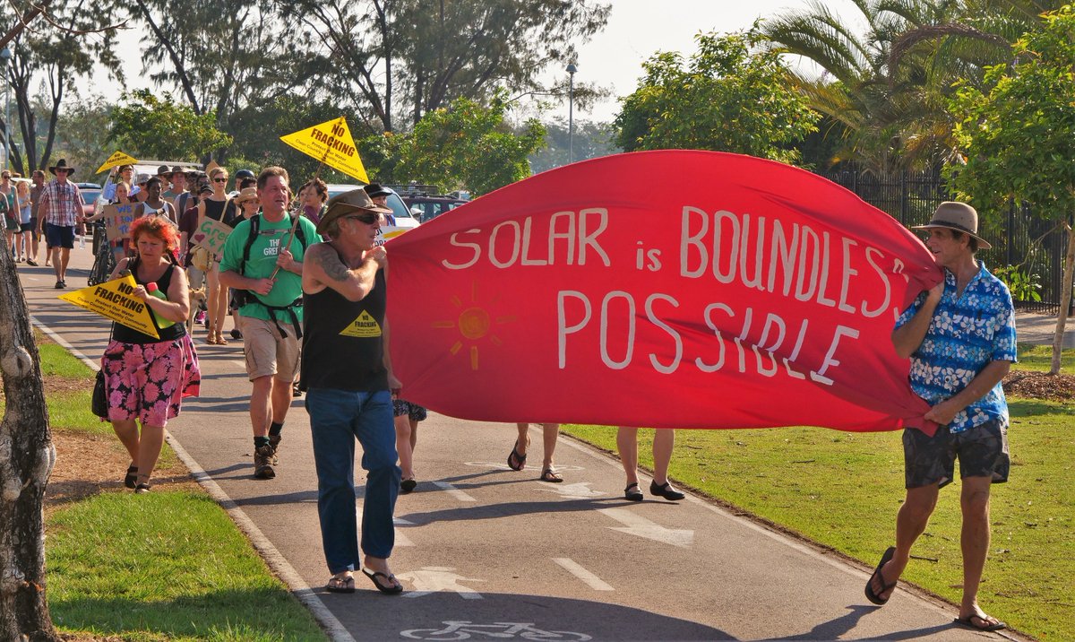 sharmolloy's tweet image. #RiseForClimate  #Darwin Calling for strong leadership on Climate Action @fanniebay #boundlesspossible
