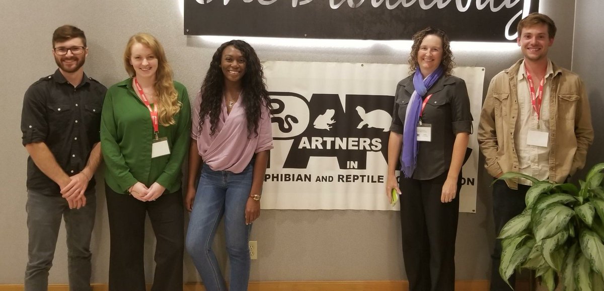 BatemanHL's tweet photo. Enjoying the #SWPARC2018 meetings in OK City. @CISAASU students presented on snakes and spadefoots yesterday. Today Lauren presents on whiptails and mites, her paper in @Herpconbio. Good times at the @PARCorg FUNraiser last night. https://t.co/fLm6gwGCTr