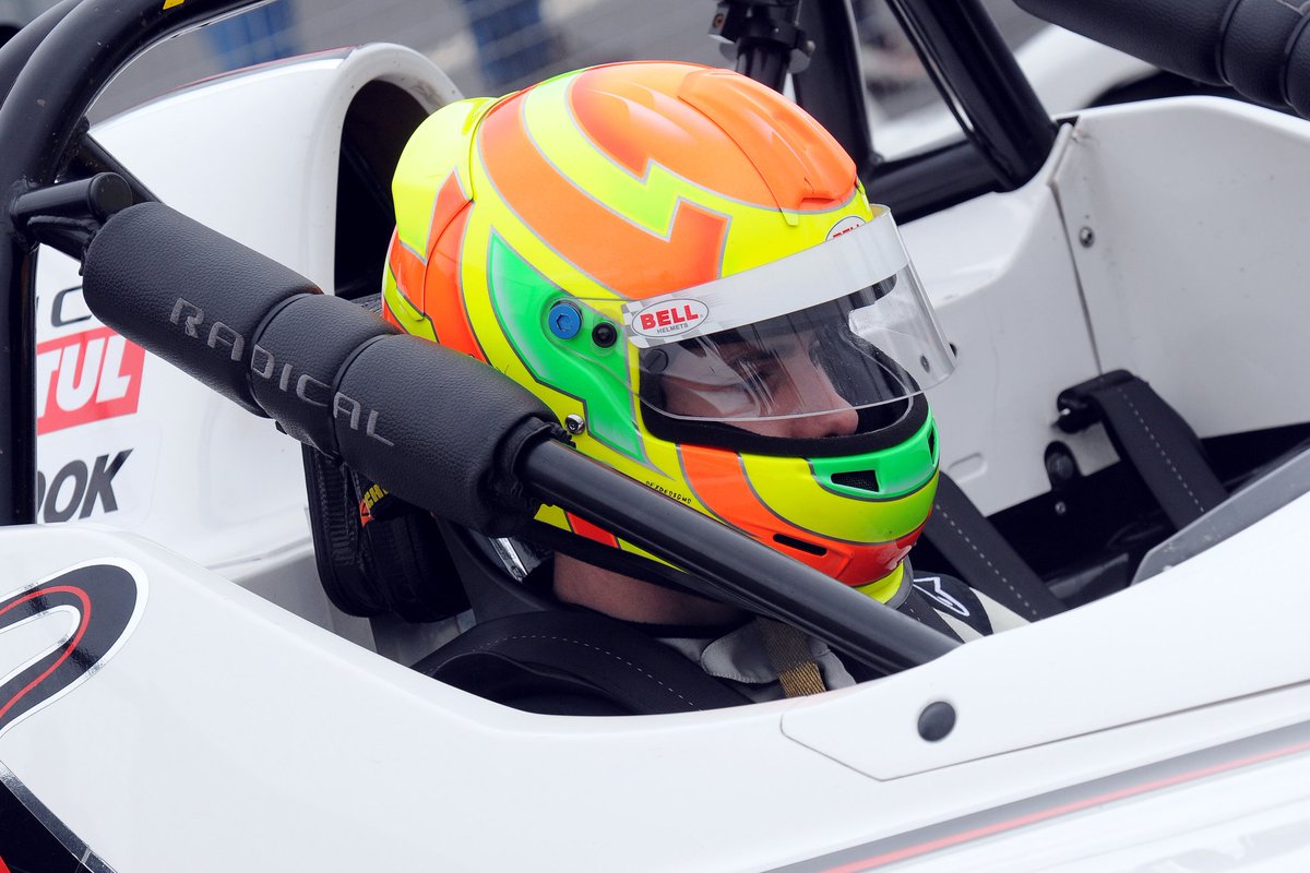 RAWMotorsports8's tweet image. Patrick Lay claims mega P2 in quali @DoningtonParkUK !!!! @RadicalCarsUK
#rawperformance 
#sr1cup @MSVRacing
@ReadPics #radicalsportscars #championship #cars #racing #radicalsr1cup #msvracing #msvr #polepostion #p1 #motul #hankook #nothingcompares #hashtag
@hankookmotorsports