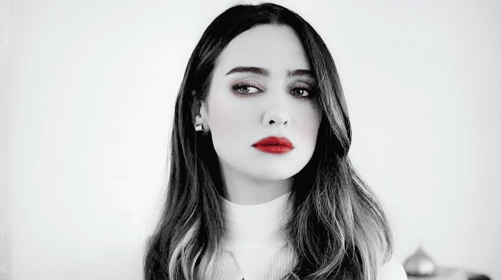 #AğlamaAnne'de sevmediğim oyuncular var ama Birce için mecbur katlanacağım 

#SiyahBeyazAşk | #AsFer | #BirceAkalay