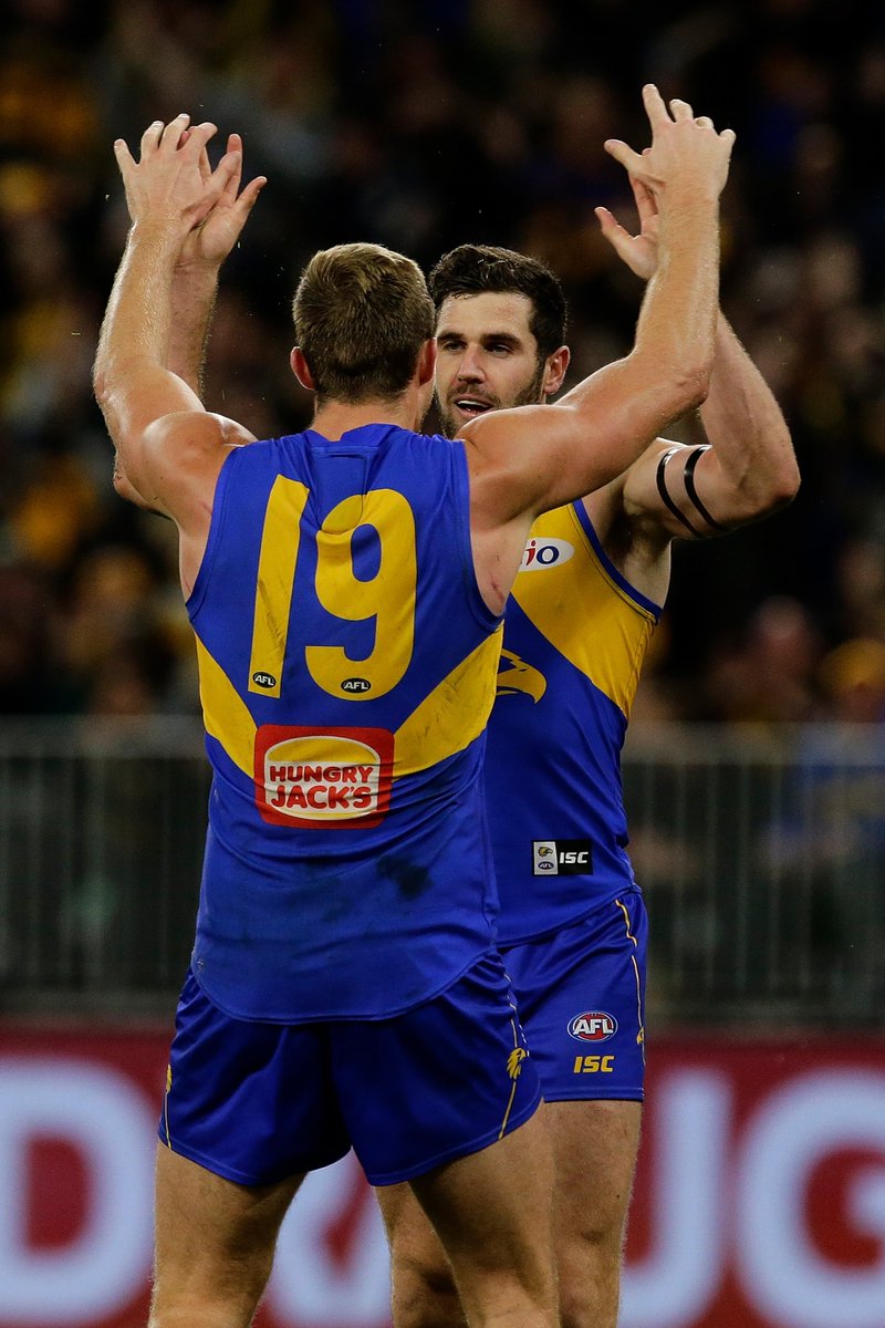 WestCoastEagles's tweet image. FULL TIME: EAGLES WIN!!!!

🦅 86
⚫️⚪️ 70 #AFLEaglesPies