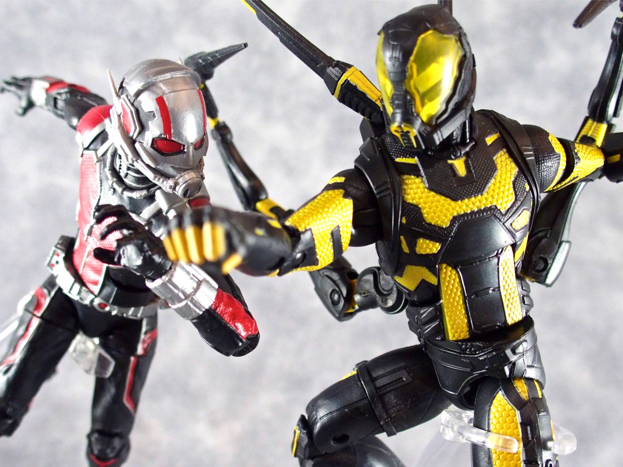 マーベルレジェンド　アントマン 、イエロージャケット、ゴライアス Amazon.com: Marvel Studios: The First Ten Years Ant-Man Ant