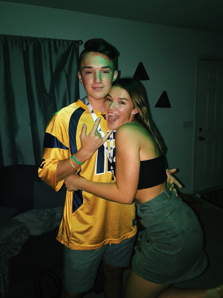 Alexissruthh's tweet photo. happy belated birthday to a day one... miss you @SabolZach !! And Happy birthday to the best brother!! I love you and am so happy you’re here in Motown, enjoy game day 💛💙🤩 miss u always @hunterruthhh https://t.co/Qo3MkpnZLX