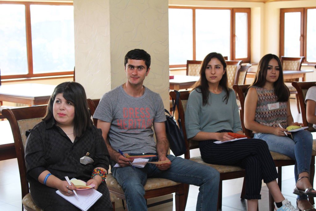 APY_NGO's tweet photo. Այսօր մեկնարկվեց «ՄասնակցուՄԵՆՔ» սոցիալական ձեռնարկատիրության և ակտիվ քաղաքացիության ծրագրի շրջանակներում կազմակերպվող «Դասընթացավարության և մենթորության հիմունքները» դասընթացը։ #social #apy #armenia #yccd #yerevan #ՄասնակցուՄԵՆՔ https://t.co/Pob8Rcdl1n