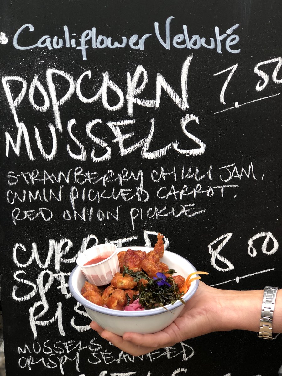 altrinchammkt's tweet photo. D E L I C I O U S 
Popcorn mussels by @SavagesMussels &amp; panelle fries by @LittleOrangeCo really do make a fab lunch combo! Both of these talented foodie stalls can be found here till 4pm today and from 10am-4pm tomorrow! https://t.co/qKErA6uytG