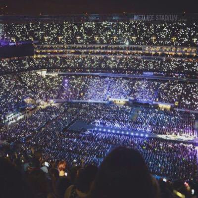 polls4teens's tweet image. Also can I just say how proud I am of all the Directioners who stayed and continued supporting all the boys equally! As Louis would say... we’re absolute legends! 
Love you guys! xxx 
And I promise that I’ll always be here! :) 

#1000DaysWithout1D