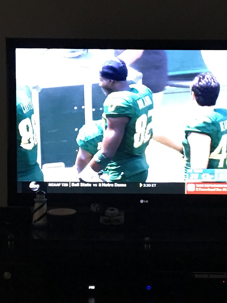 mike_sindone's tweet photo. Z doing work!!! Proud of this guy, keep grinding. We see you.. @ftbteams @Zr913 @USFFootball #multisportathlete #baseball2 @USFBaseball just saying worth a look. ๐ https://t.co/vt730XGUrb