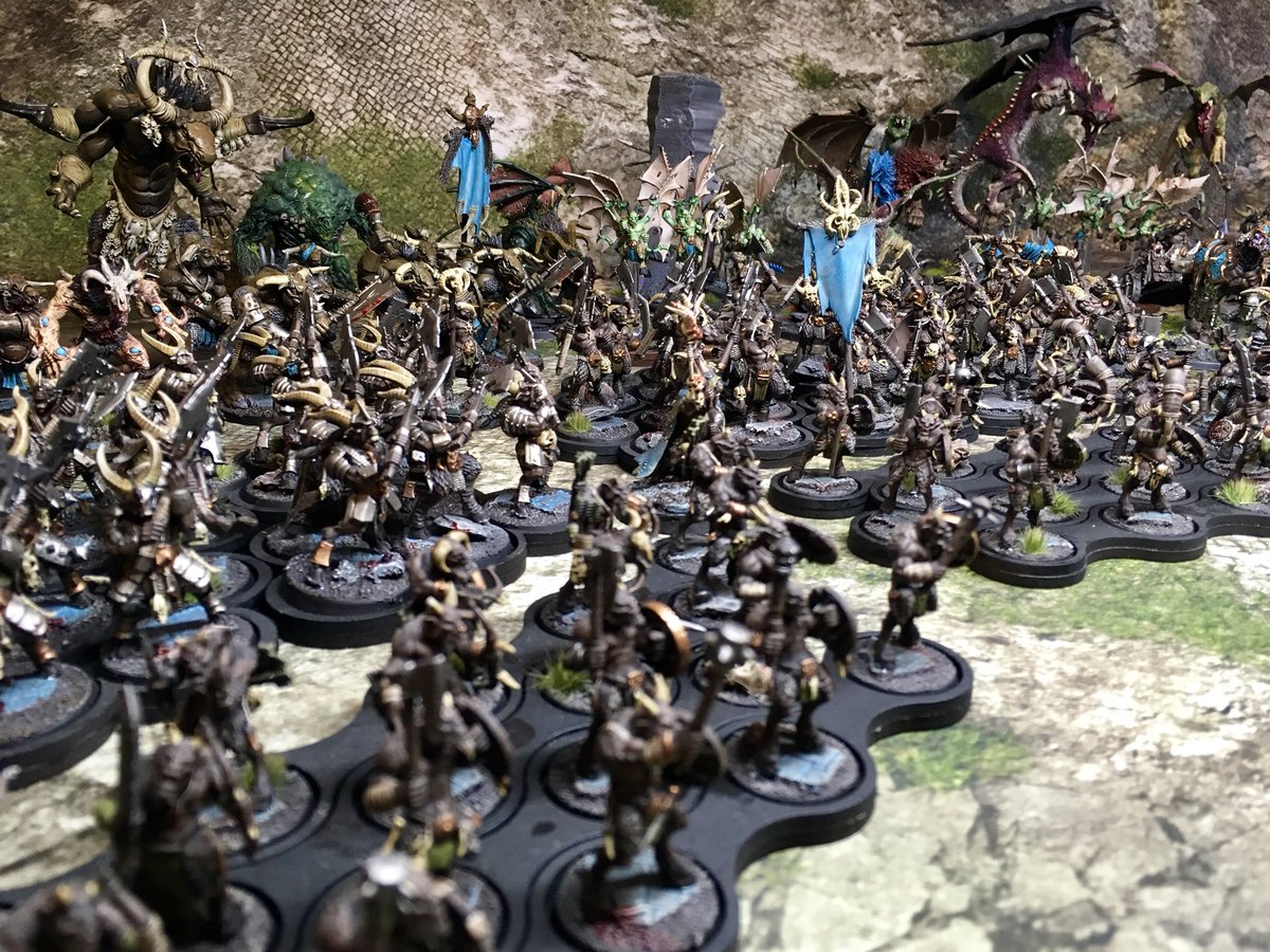 mojgorox's tweet photo. In excitement of Beasts of Chaos battletome, I finally got around to getting photos of the whole herd! This is everything I have painted so far.. expecting a lot more additions in the coming months. #MojgoroxsHerd #BoC #Brayherd #Warherd https://t.co/hDi40LmhmO