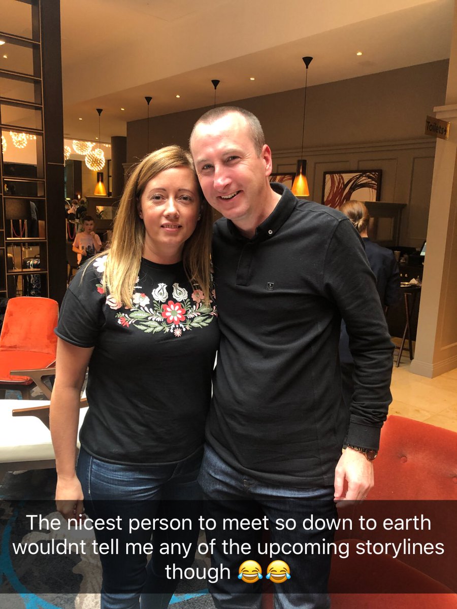 lynseY minihan tweet media