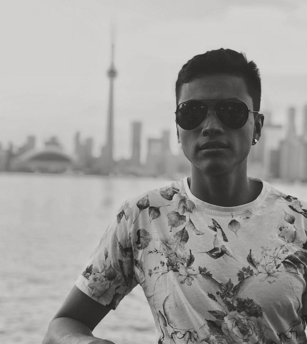 jnorena28's tweet photo. Travelling is my happiness; my happiness is travelling #yyc #toronto #canada #model #malemodel #numa #numanetwork #numainternational #numamodels #photoftheday #picoftheday #photography #instamood #instamodel #fashion #mensfashion #urban #colombian #followforfollowback https://t.co/YcpZnWcynG